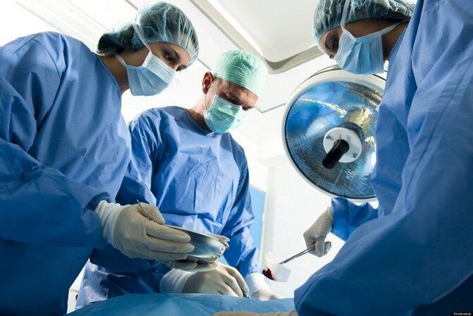 Процесот на извршување на операција на заболен зглоб